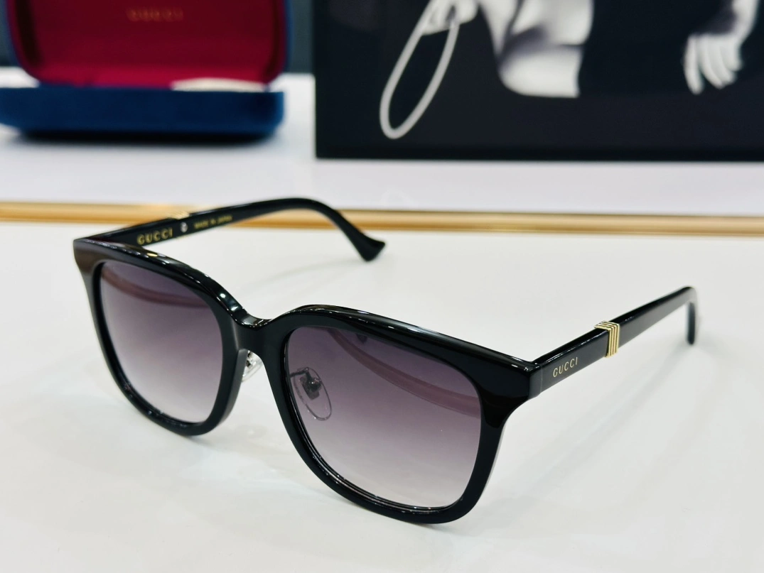 Gucci AAA Quality Sunglasses Reliable 737
