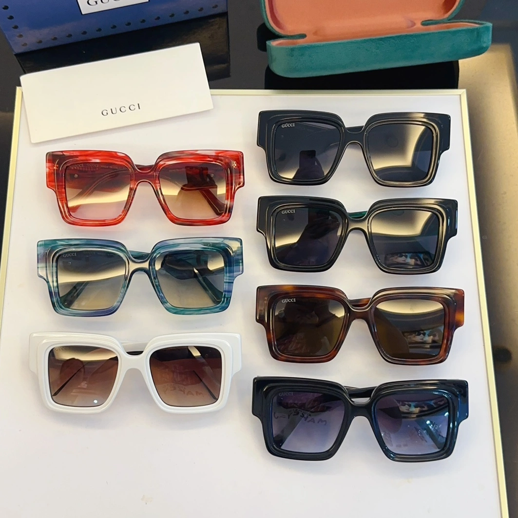 Gucci AAA Quality Sunglasses Sophisticated 2345