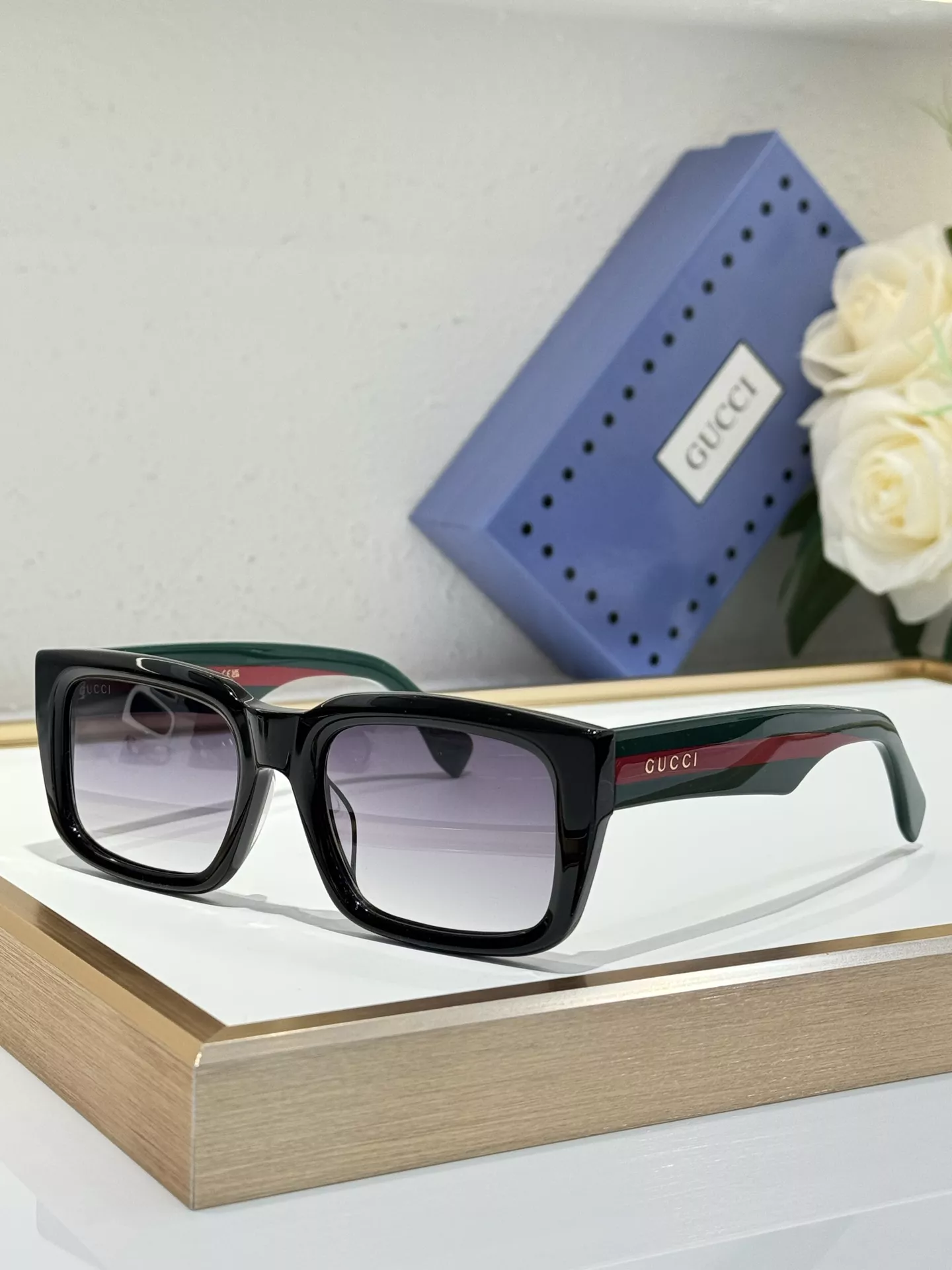 Gucci AAA Quality Sunglasses SportInspired 282