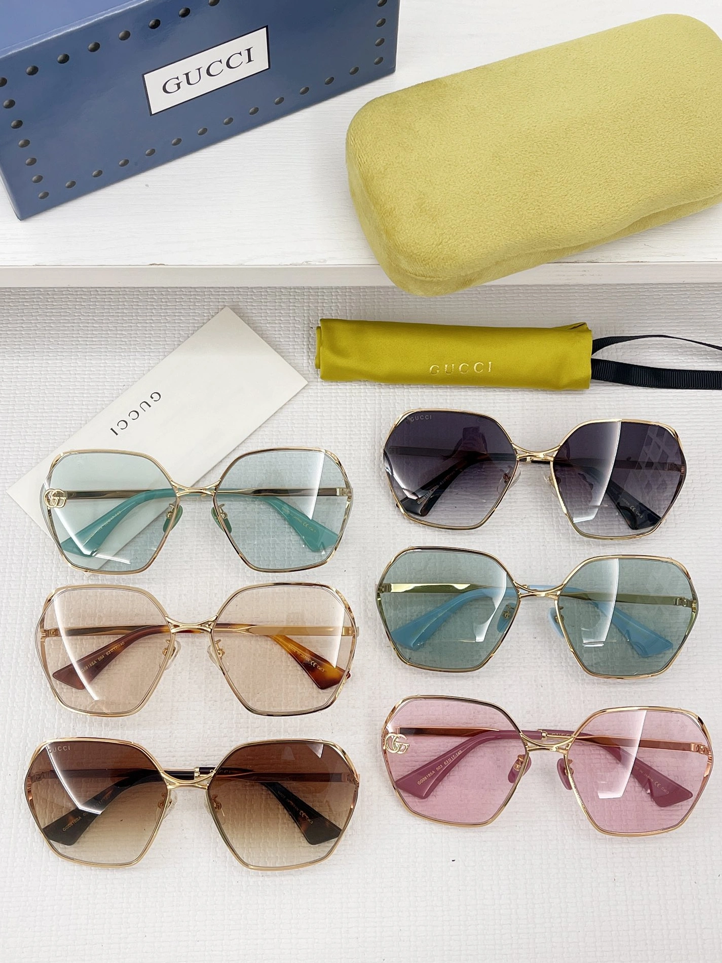 Gucci AAA Quality Sunglasses SportInspired 8200