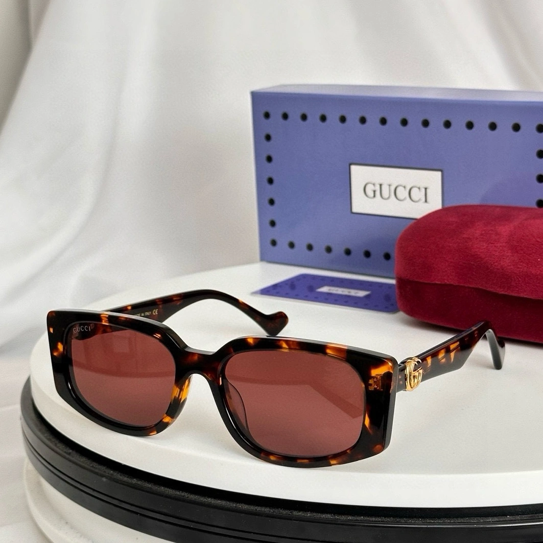 Gucci AAA Quality Sunglasses Stylish 1217