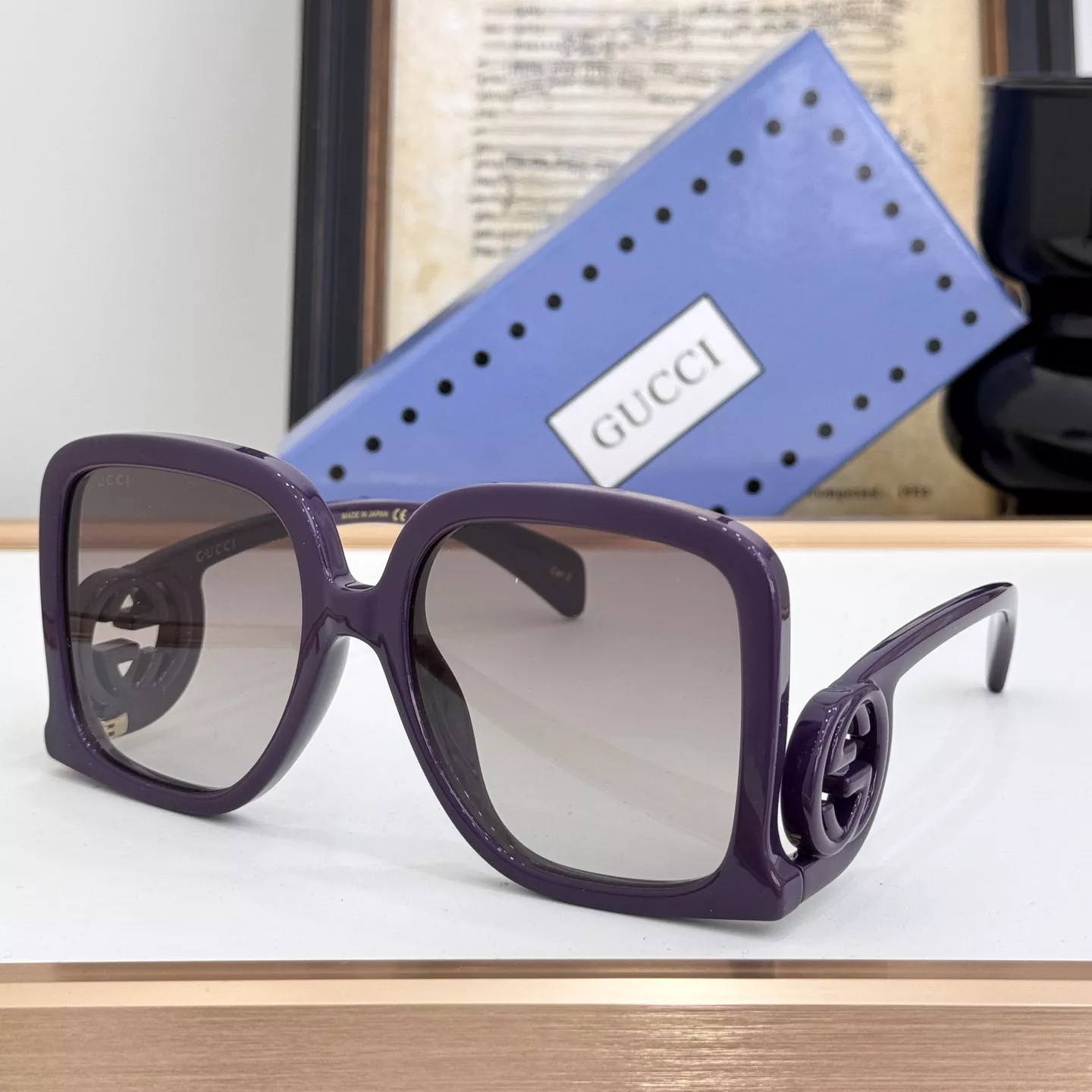 Gucci AAA Quality Sunglasses Vibrant 347