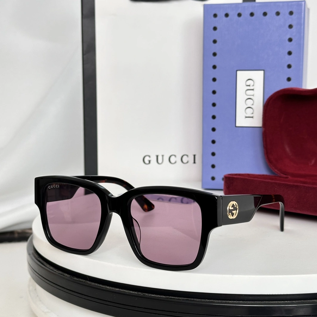 Gucci AAA Quality Sunglasses WellDesigned 2251