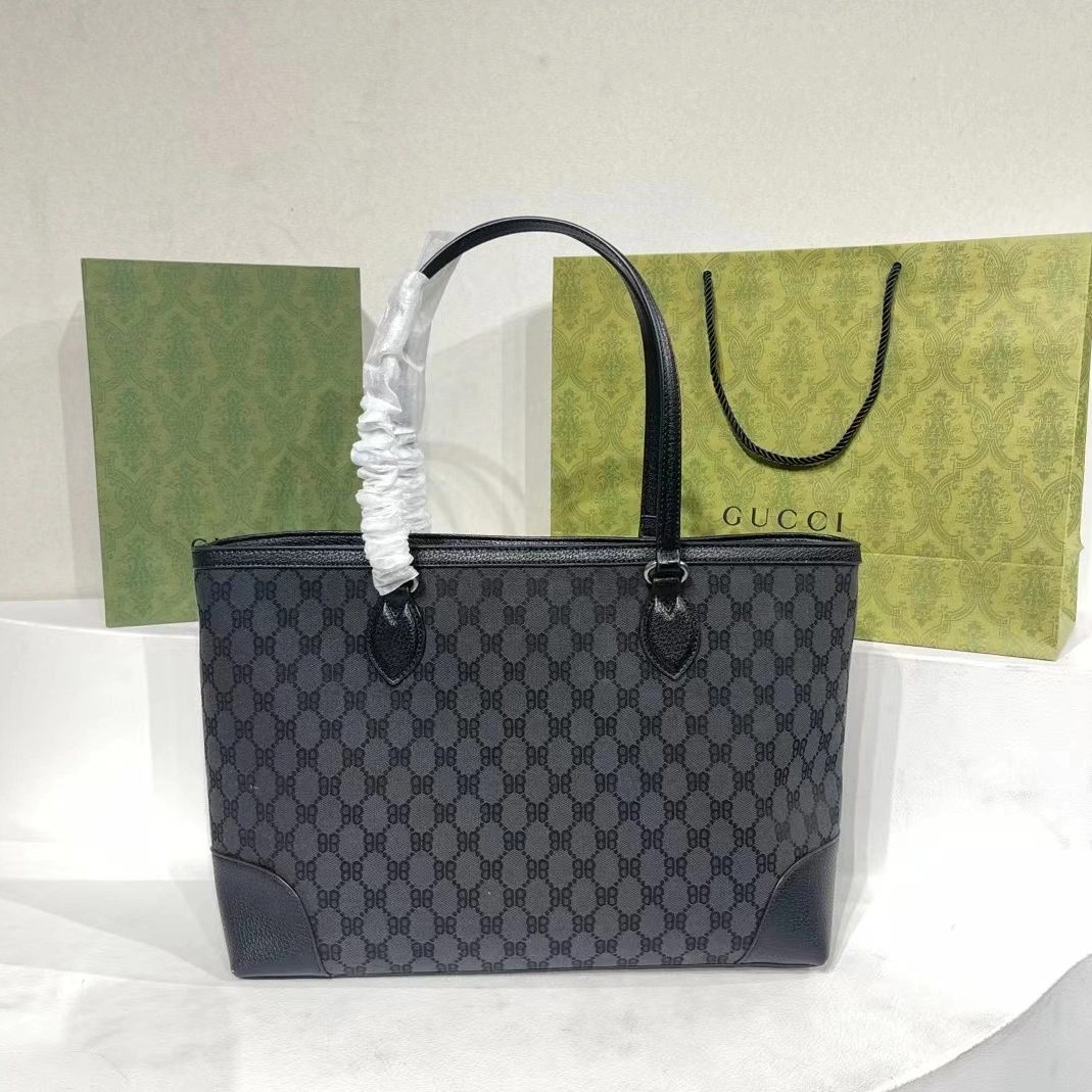 Gucci AAA Quality Tote-Handbags For Women Lightweight 5338