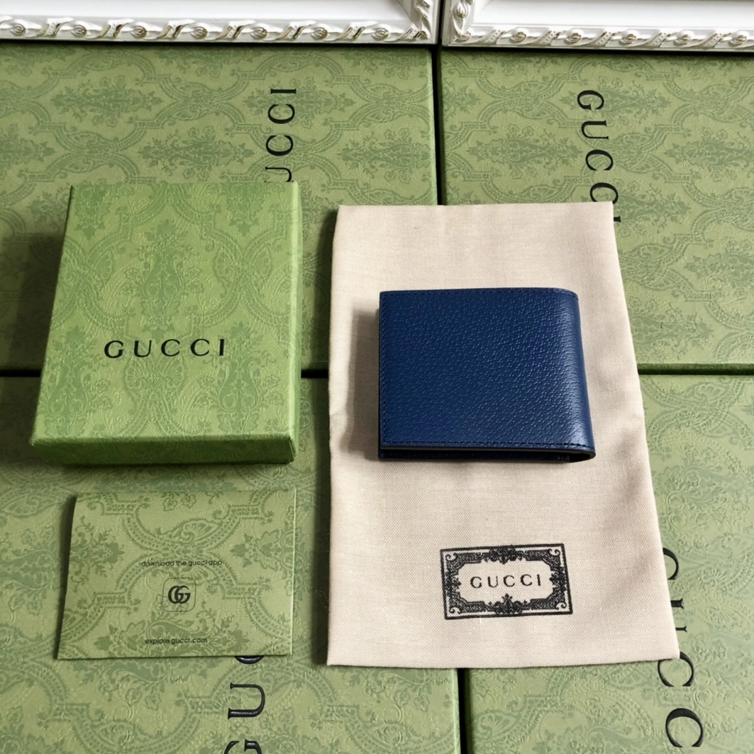 Gucci AAA Quality Wallets Bold 1722