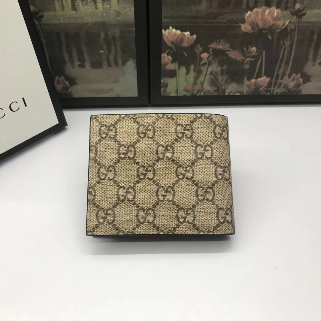 Gucci AAA Quality Wallets Durable 6472