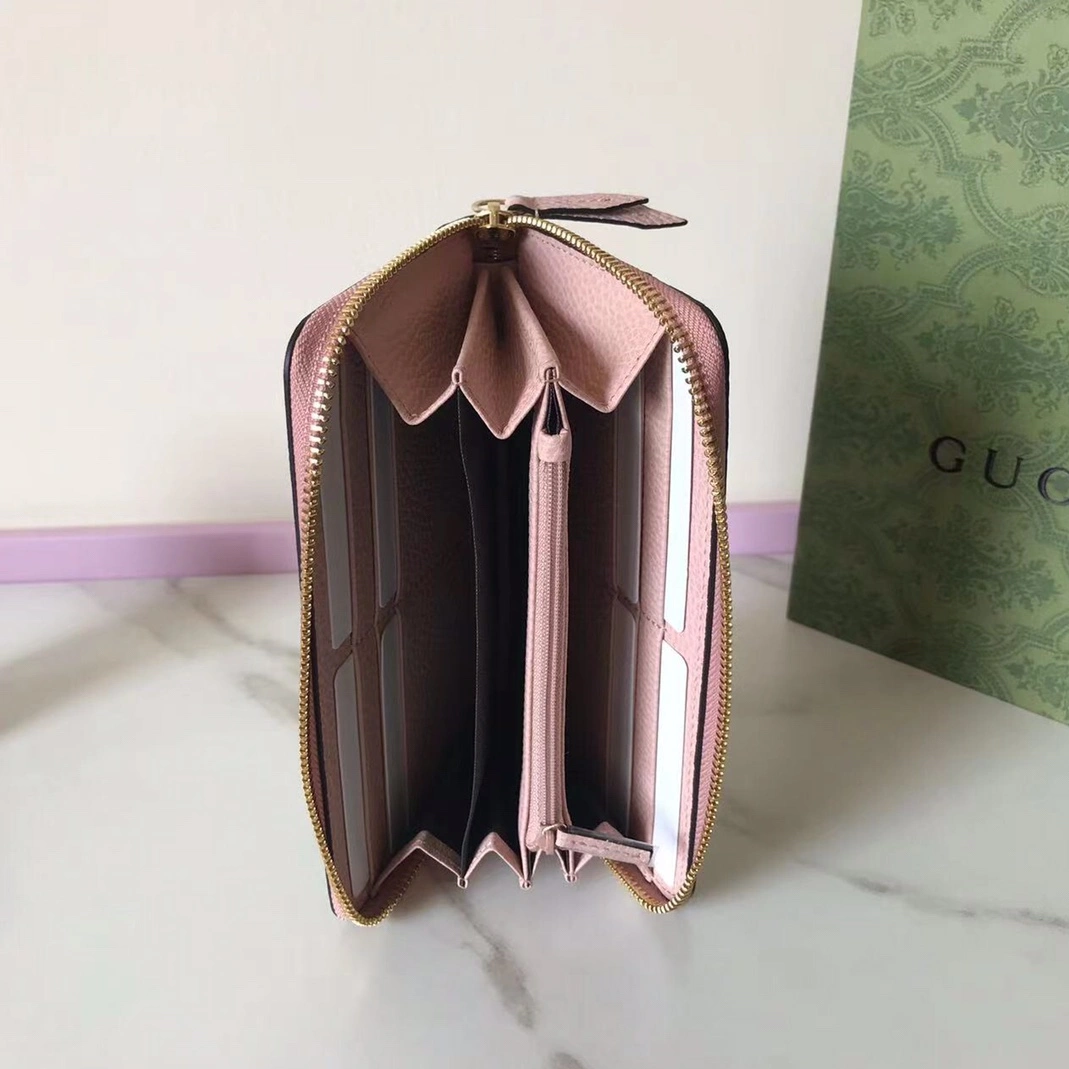 Gucci AAA Quality Wallets EyeCatching 1282