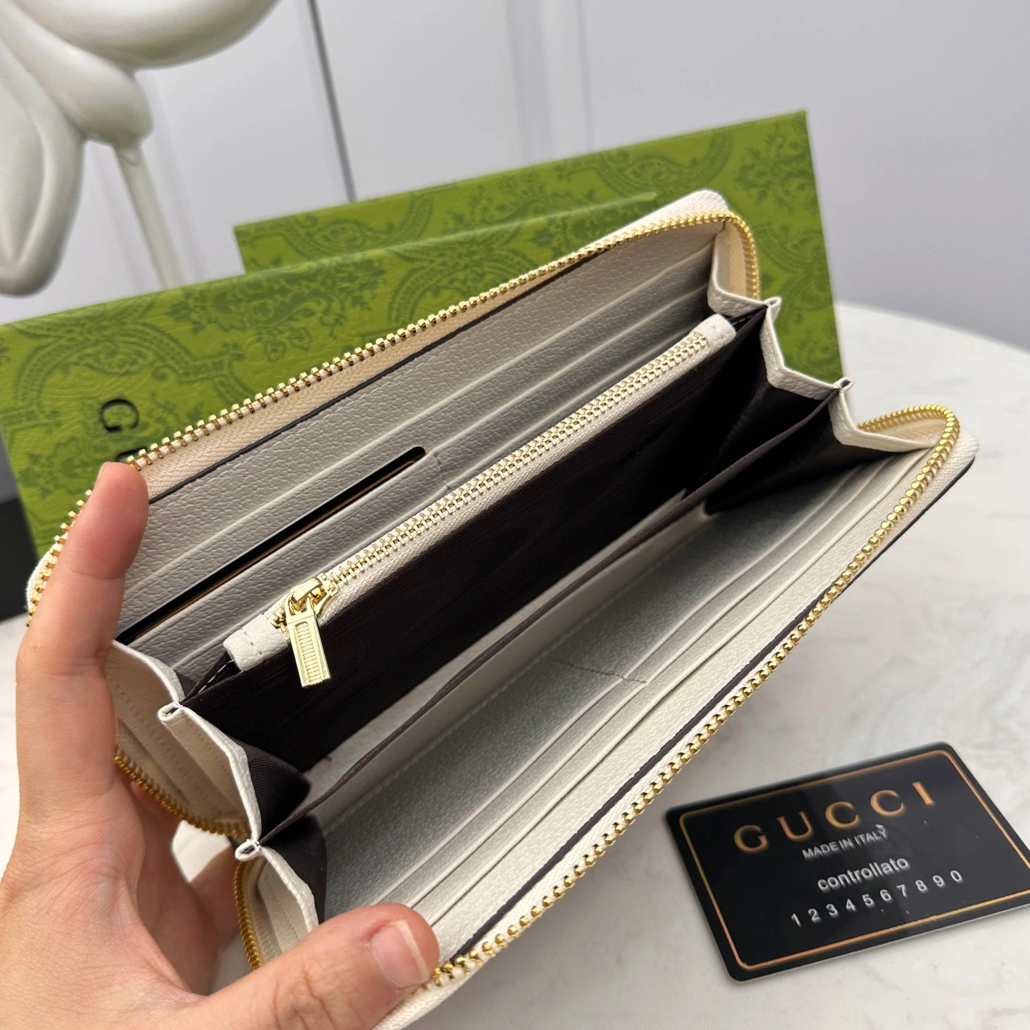 Gucci AAA Quality Wallets For Unisex Classic 5817