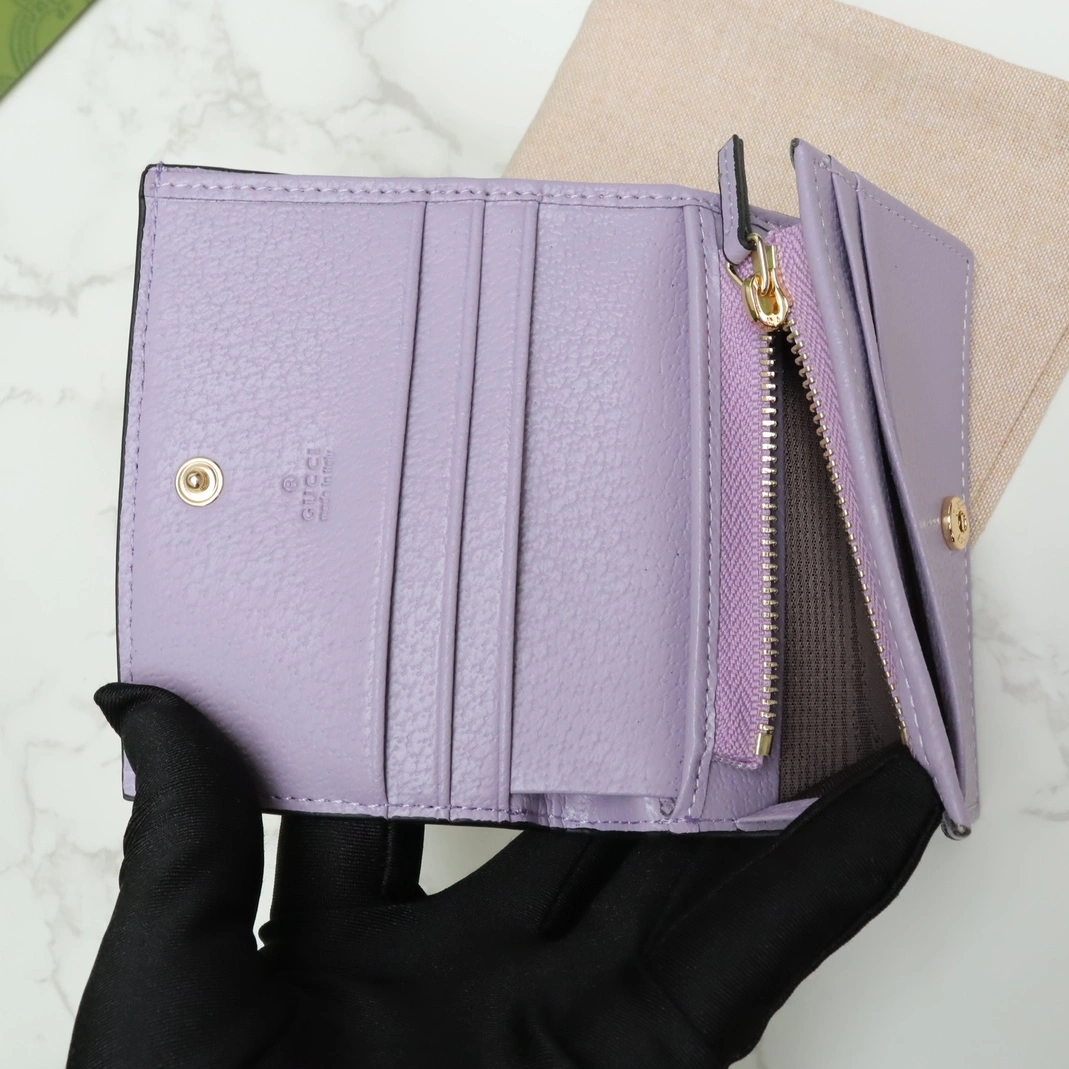 Gucci AAA Quality Wallets For Unisex Compact 885