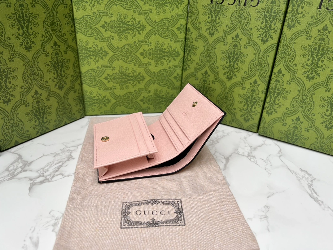 Gucci AAA Quality Wallets For Unisex Resilient 1428