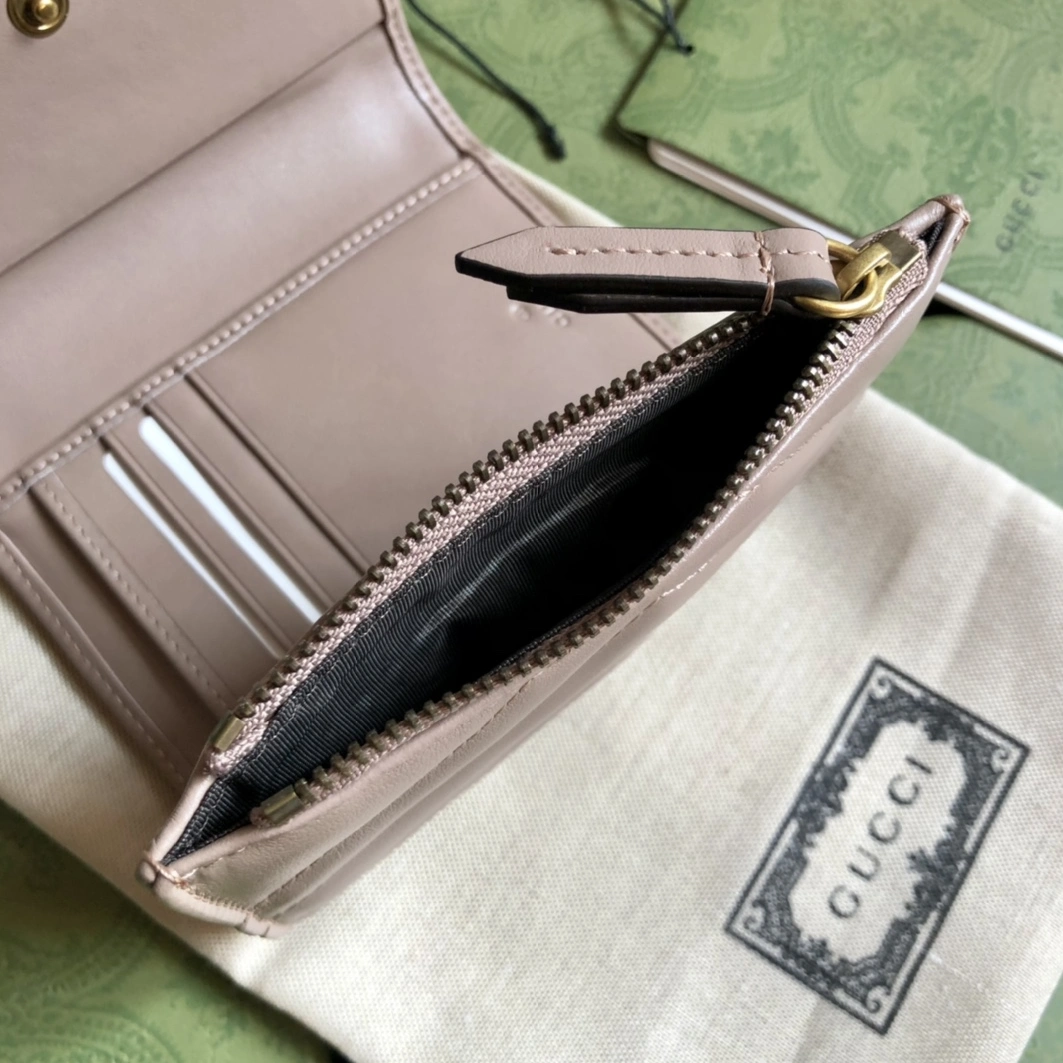 Gucci AAA Quality Wallets Functional 1487