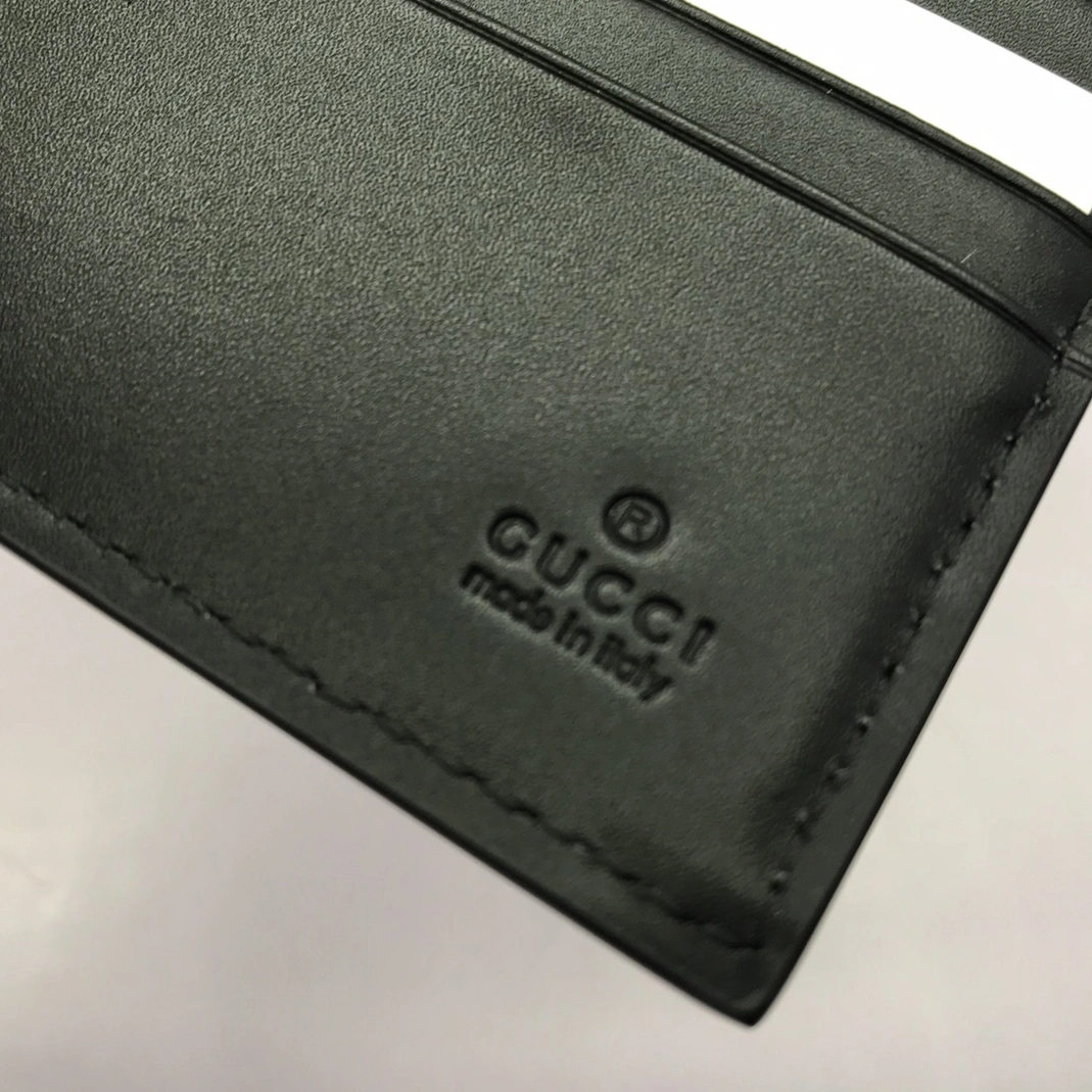 Gucci AAA Quality Wallets Reliable 2646