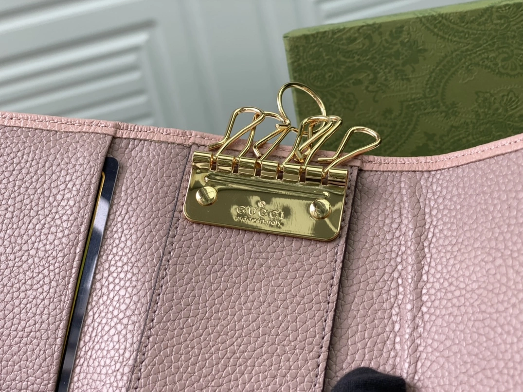 Gucci AAA Quality Wallets SmartChoice 6145