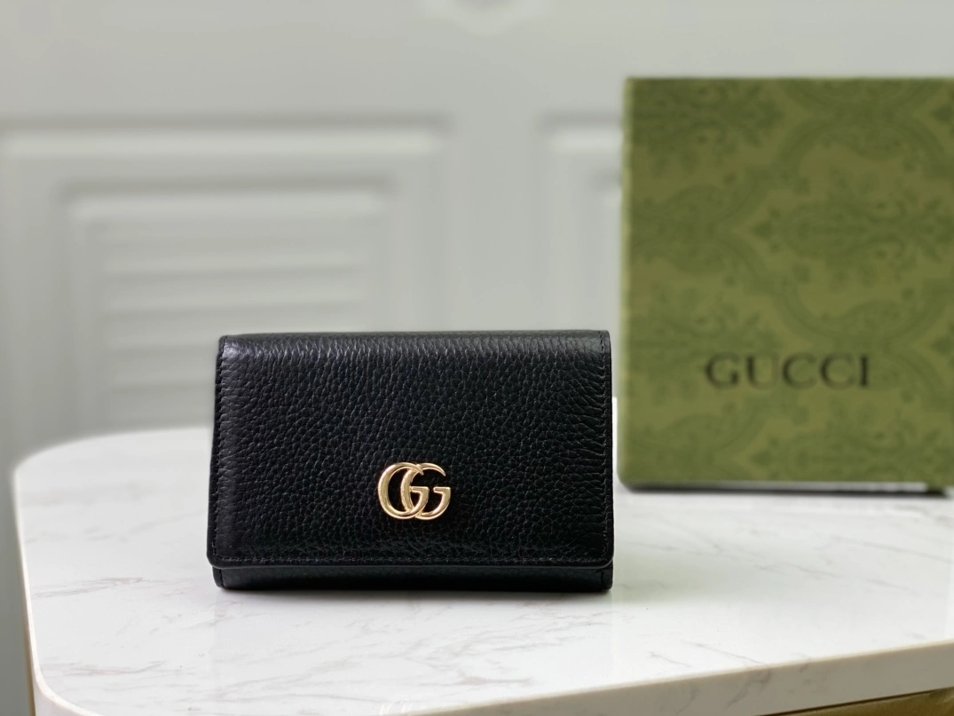 Gucci AAA Quality Wallets SmartChoice 8213