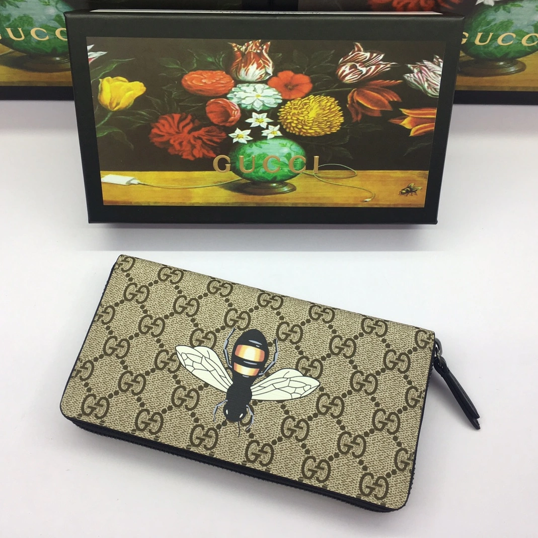 Gucci AAA Quality Wallets StreetReady 5504