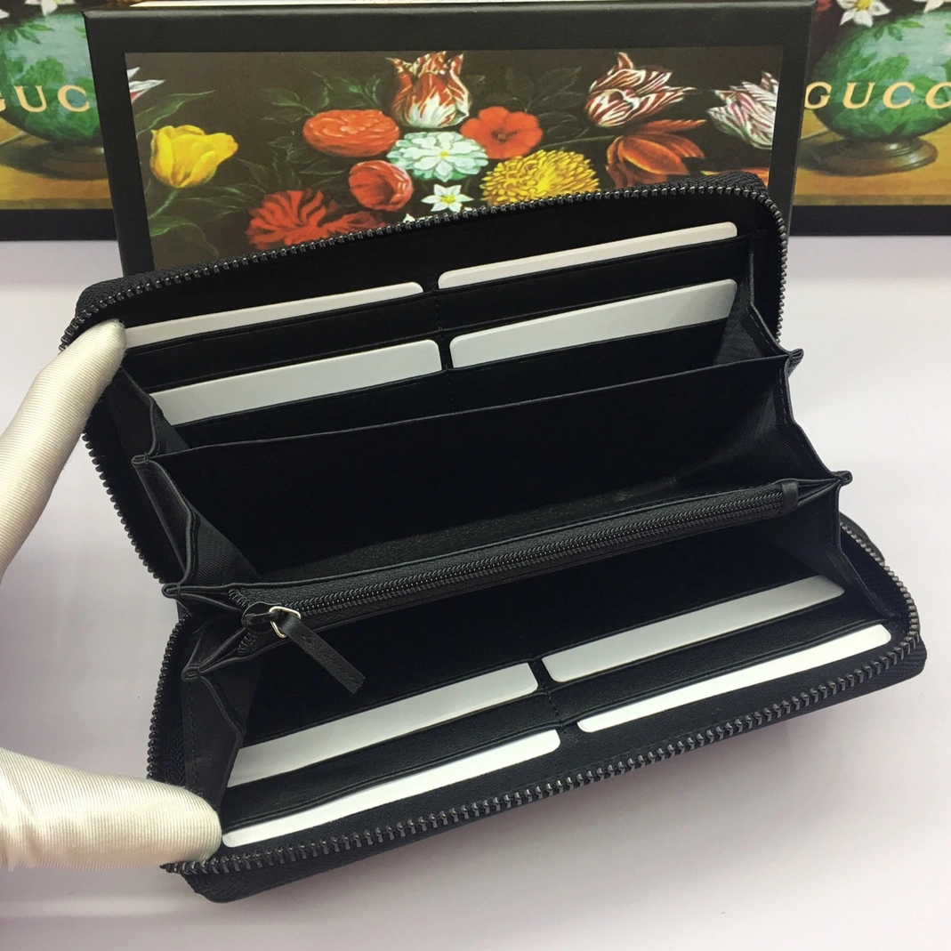 Gucci AAA Quality Wallets StreetReady 5504