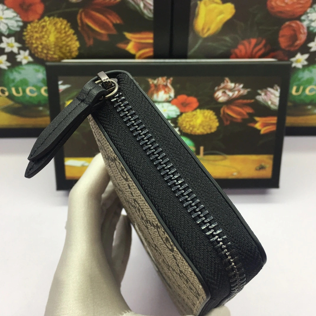 Gucci AAA Quality Wallets StreetReady 5504