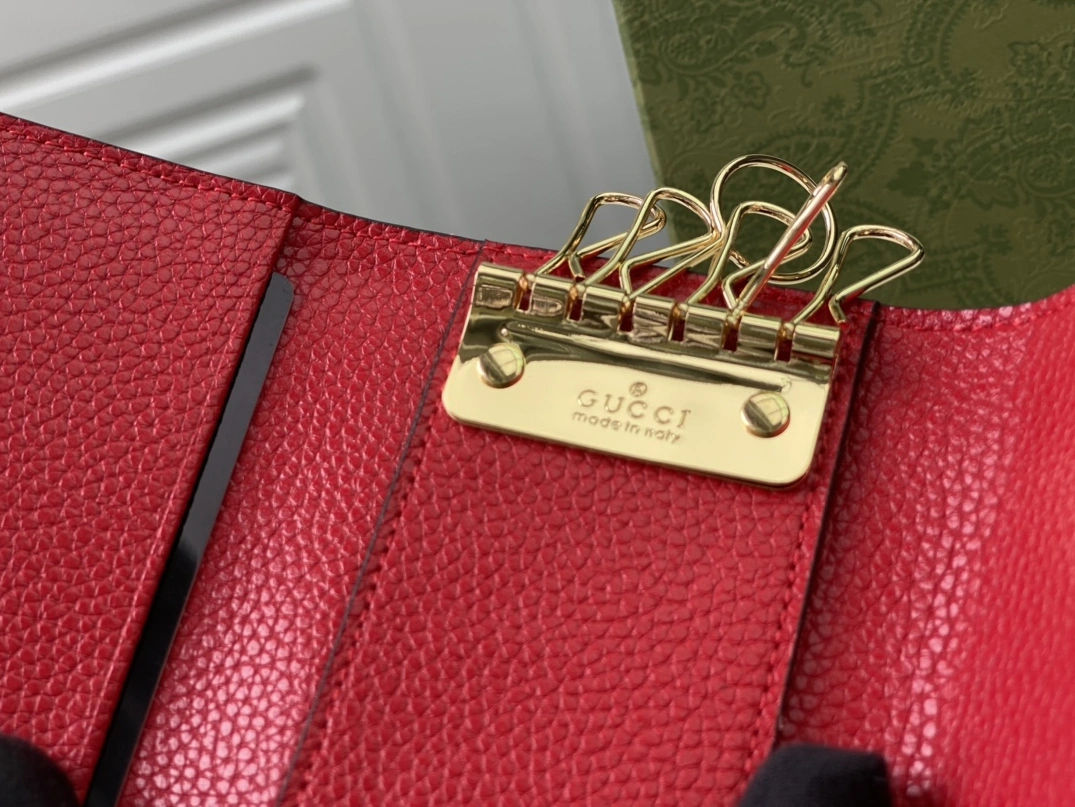 Gucci AAA Quality Wallets Stylish 9998