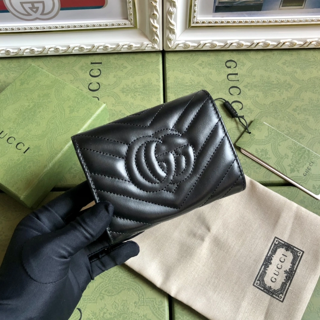 Gucci AAA Quality Wallets Unique 9114