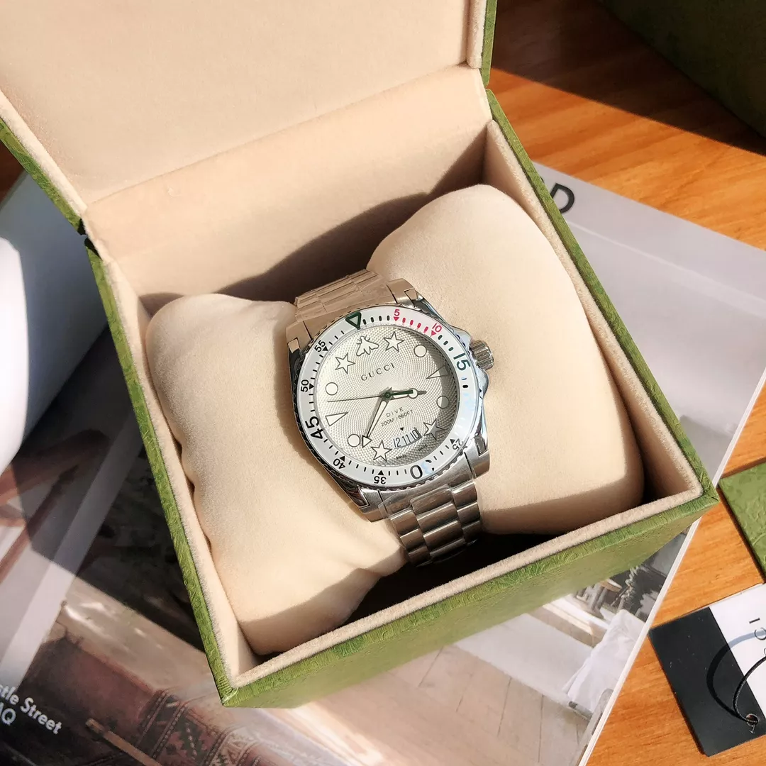Gucci AAA Quality Watches For Men Soft 6873
