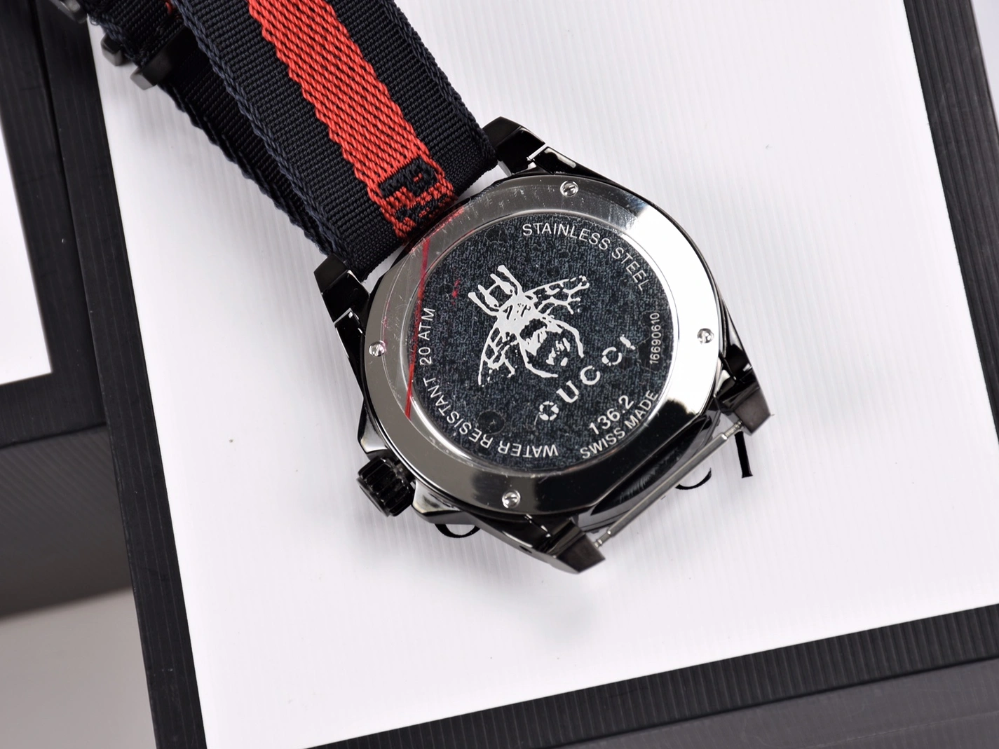 Gucci AAA Quality Watches For Men Versatile 7559