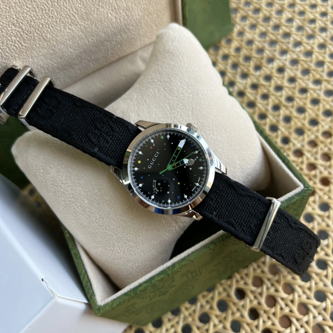Gucci AAA Quality Watches For Unisex EyeCatching 620
