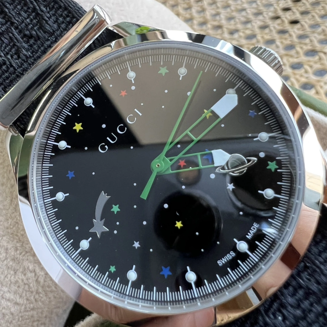 Gucci AAA Quality Watches For Unisex EyeCatching 620