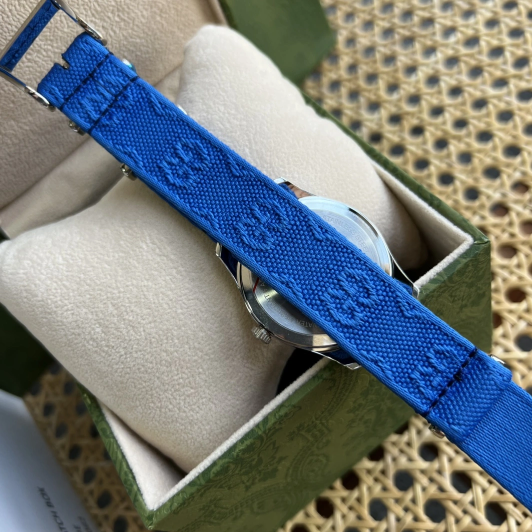 Gucci AAA Quality Watches For Unisex Practical 2963