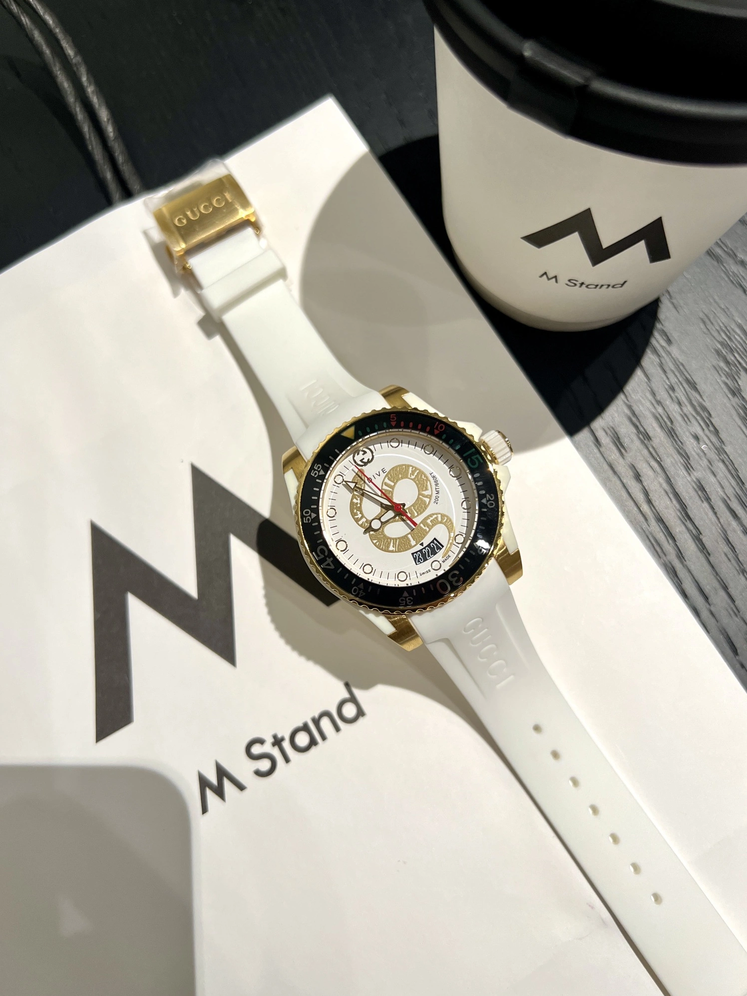 Gucci AAA Quality Watches For Unisex Vibrant 5460