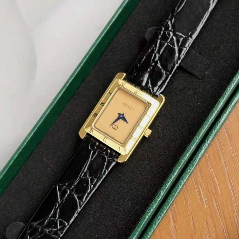 Gucci AAA Quality Watches For Women Elegant 832