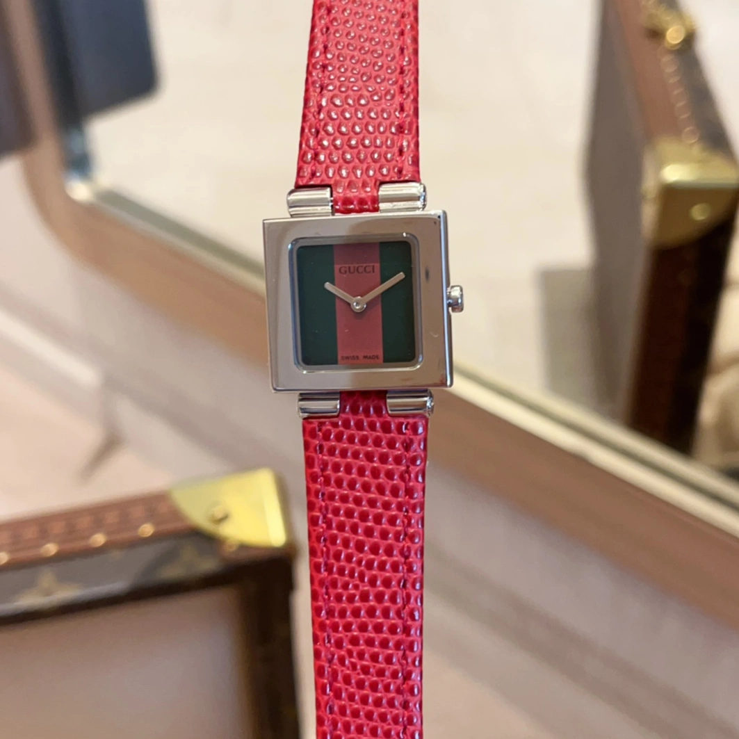 Gucci AAA Quality Watches For Women Popular 4888