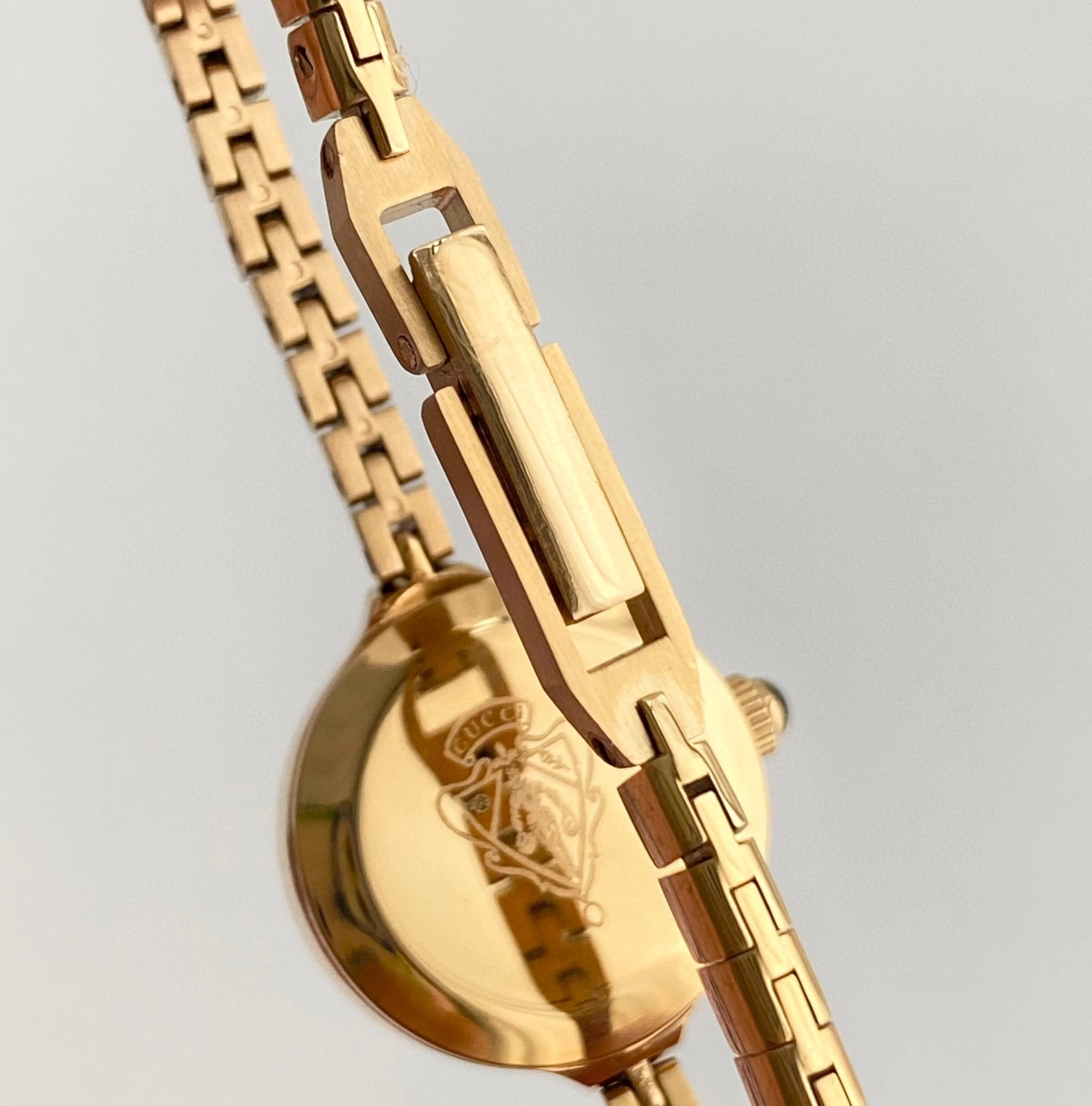 Gucci AAA Quality Watches For Women Trendy 4141