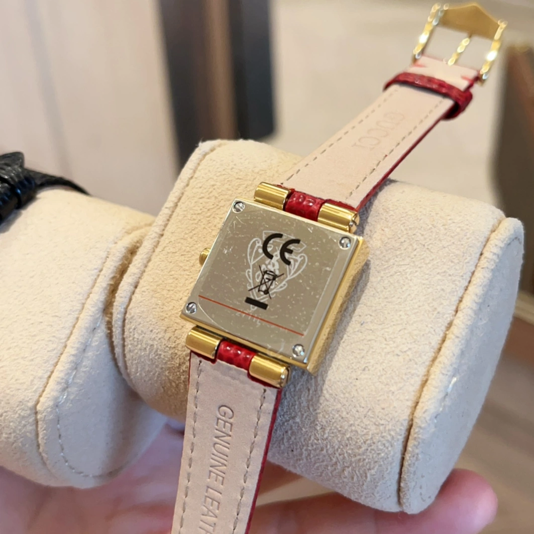 Gucci AAA Quality Watches For Women Vibrant 6775