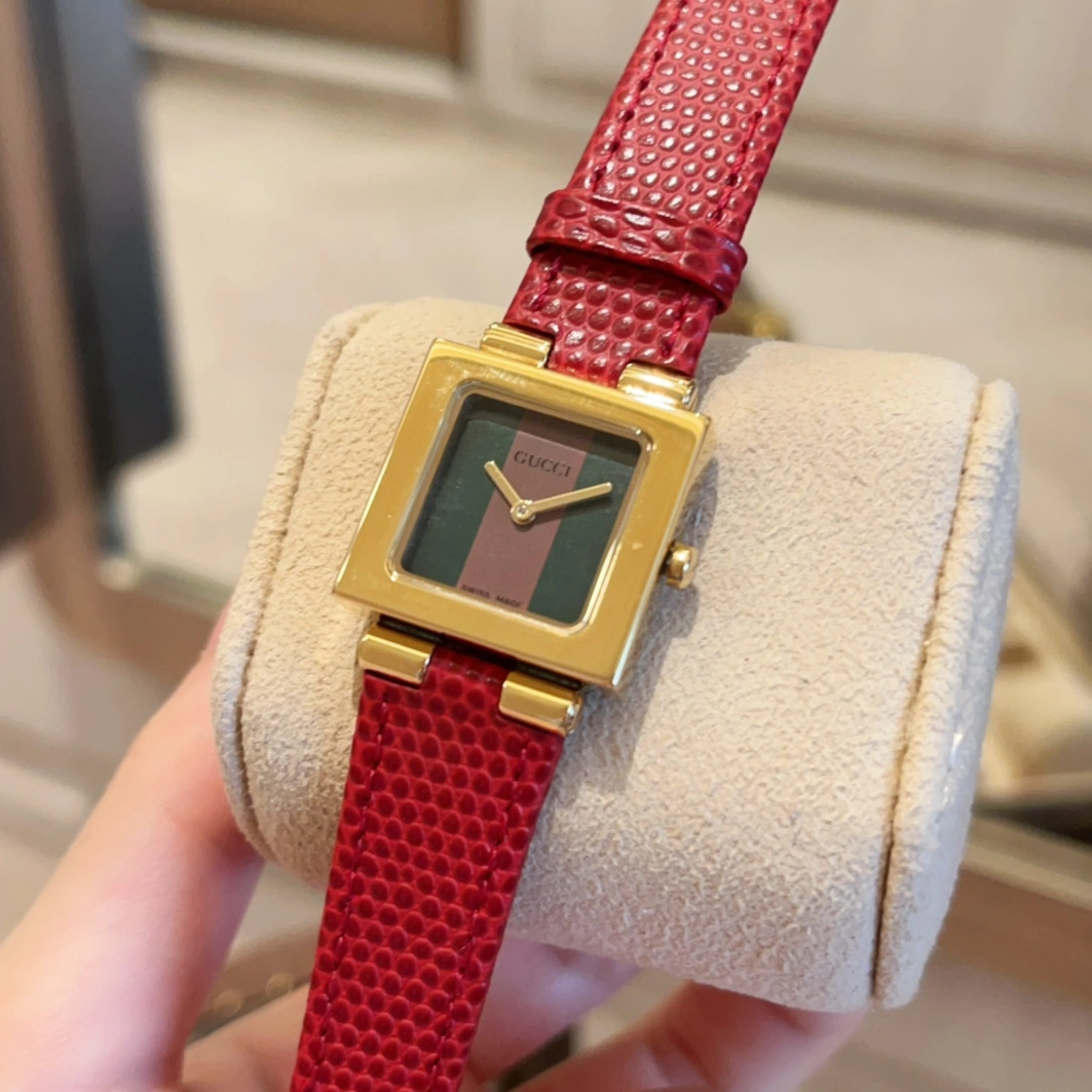 Gucci AAA Quality Watches For Women Vibrant 6775