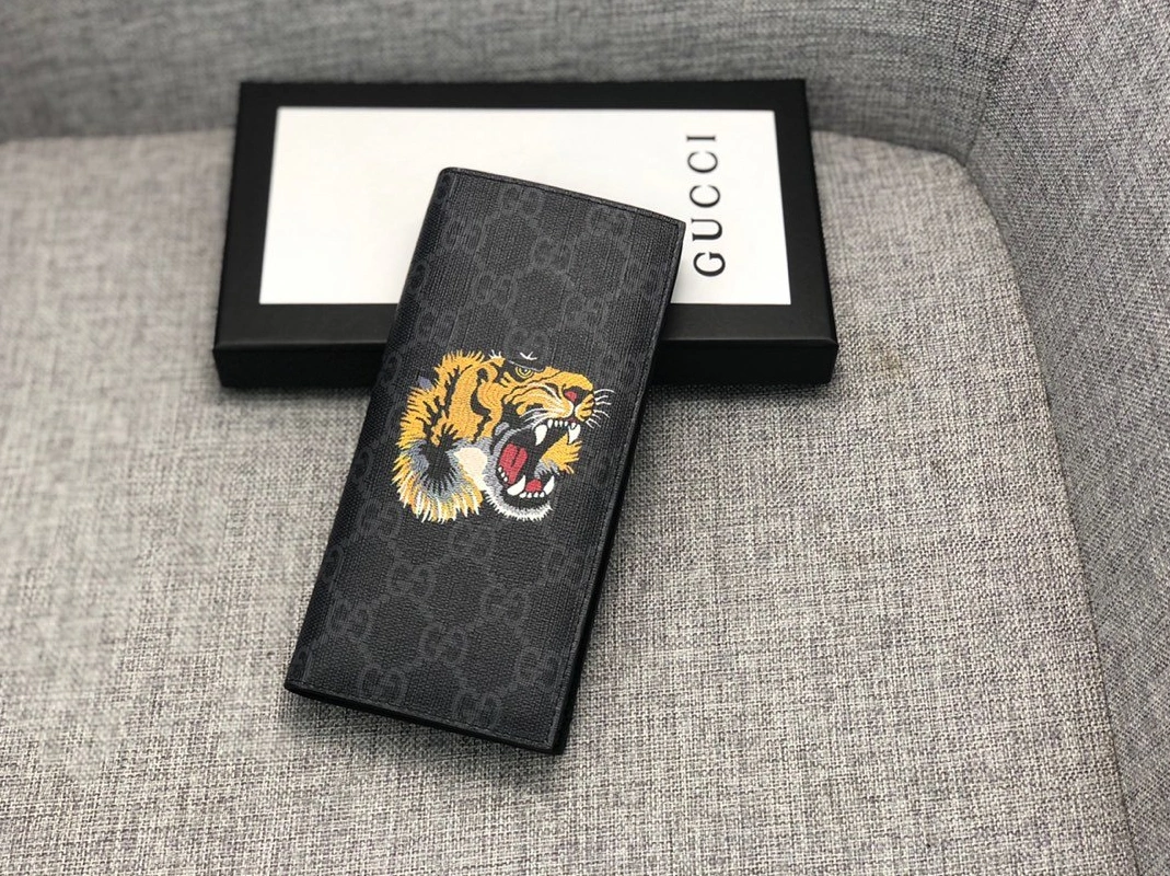 Gucci AAA Wallets StreetReady 9108