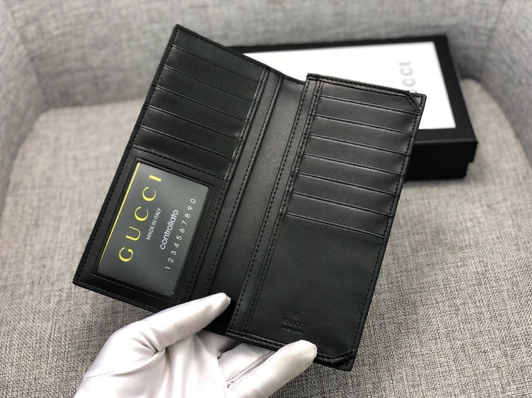 Gucci AAA Wallets Unique 9021