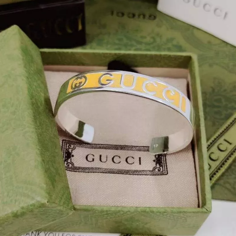 Gucci Bracelets Elegant 5557