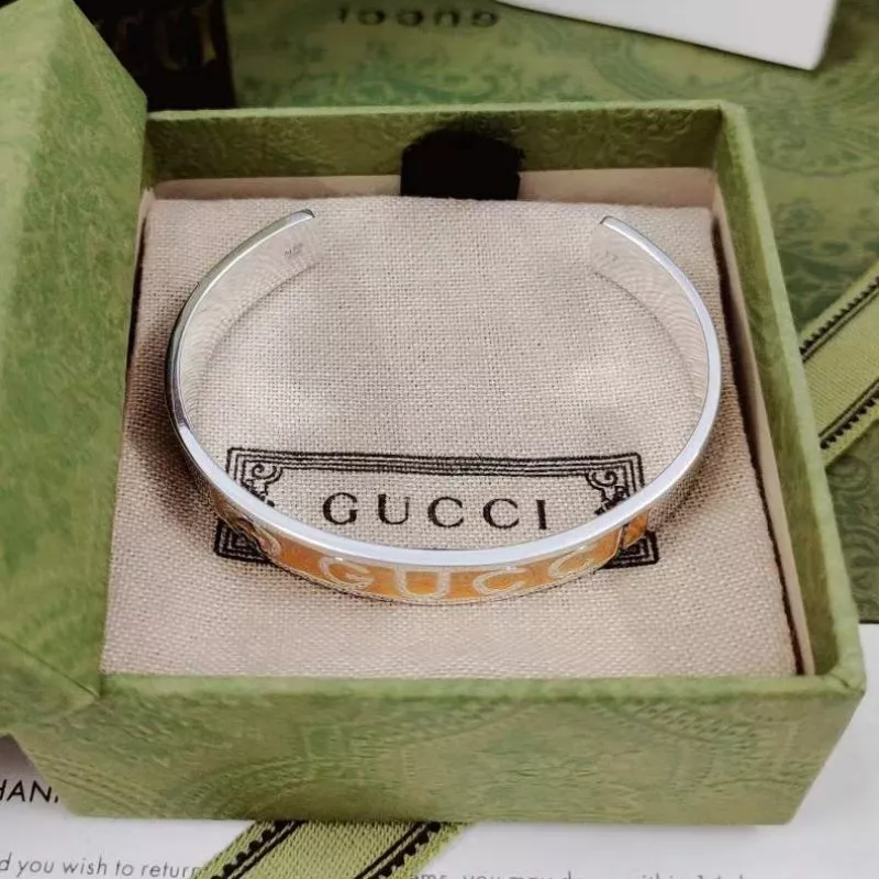 Gucci Bracelets Elegant 5557