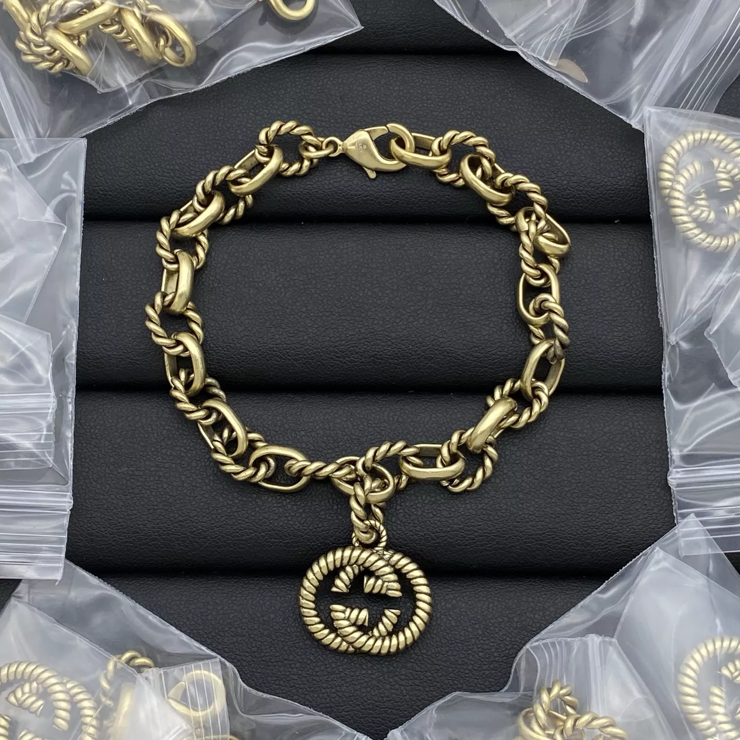 Gucci Bracelets Soft 427