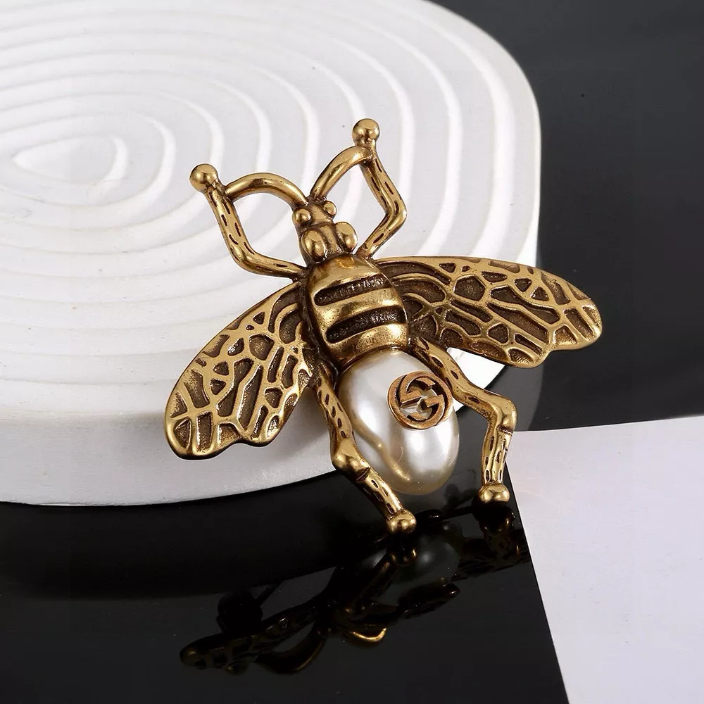 Gucci Brooches For Women Breathable 3509