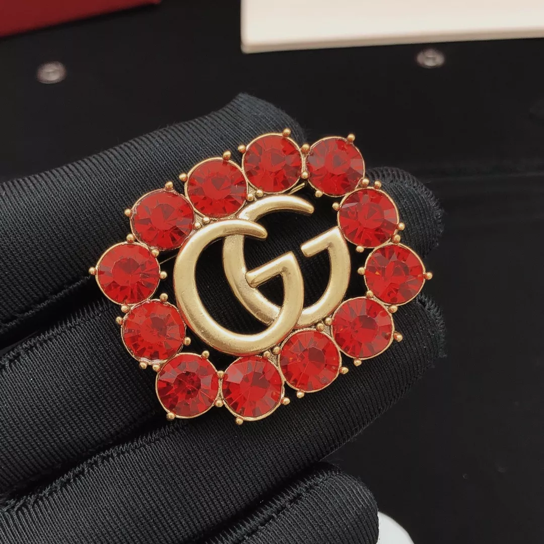 Gucci Brooches For Women DailyWear 808