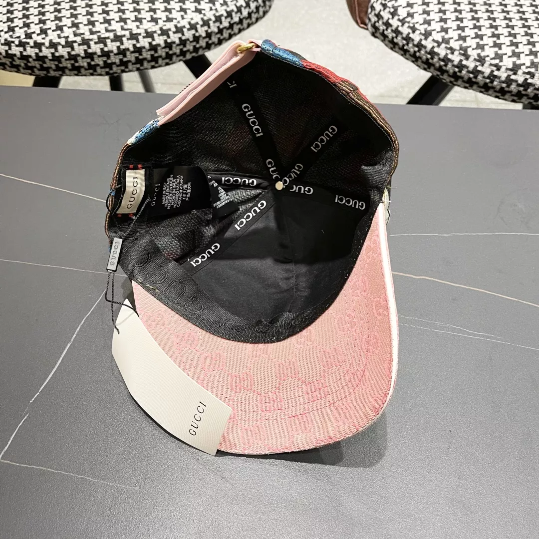 Gucci Caps Classic 2134
