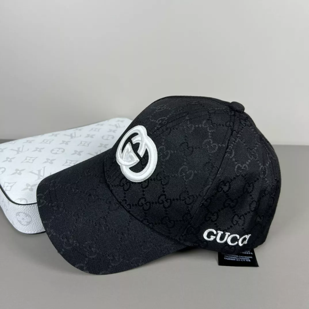 Gucci Caps Comfortable 2464
