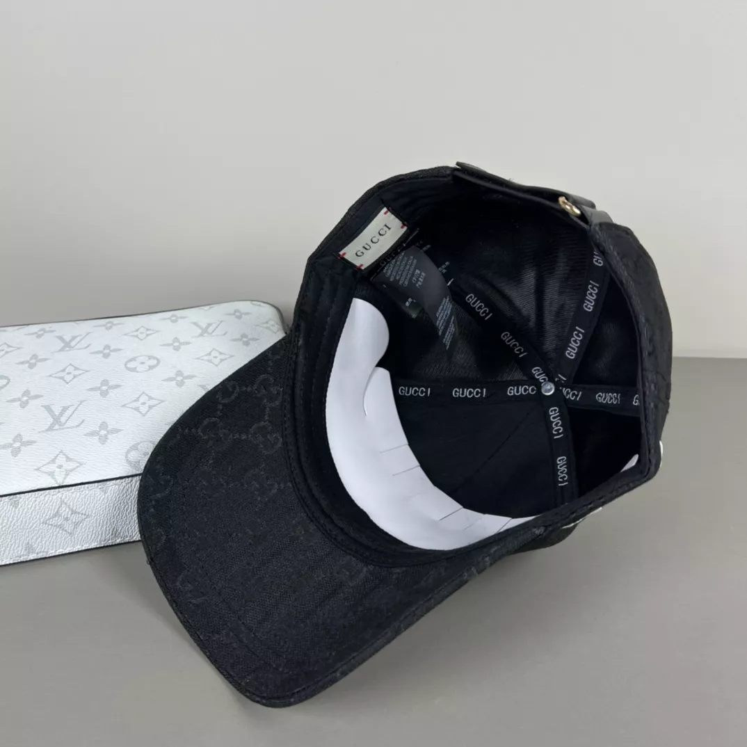 Gucci Caps Comfortable 2464