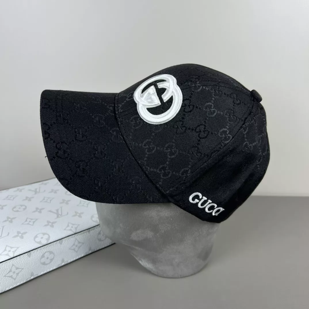 Gucci Caps Comfortable 2464