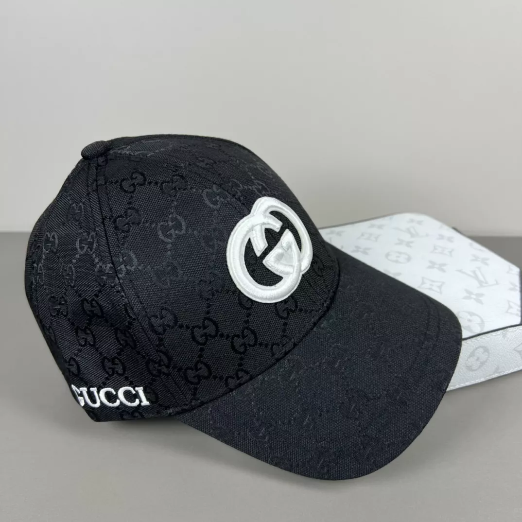Gucci Caps Comfortable 2464