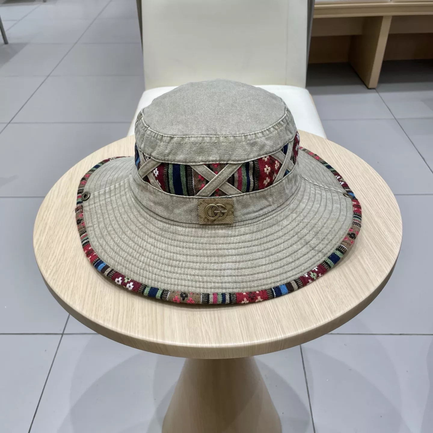 Gucci Caps Comfortable 5496