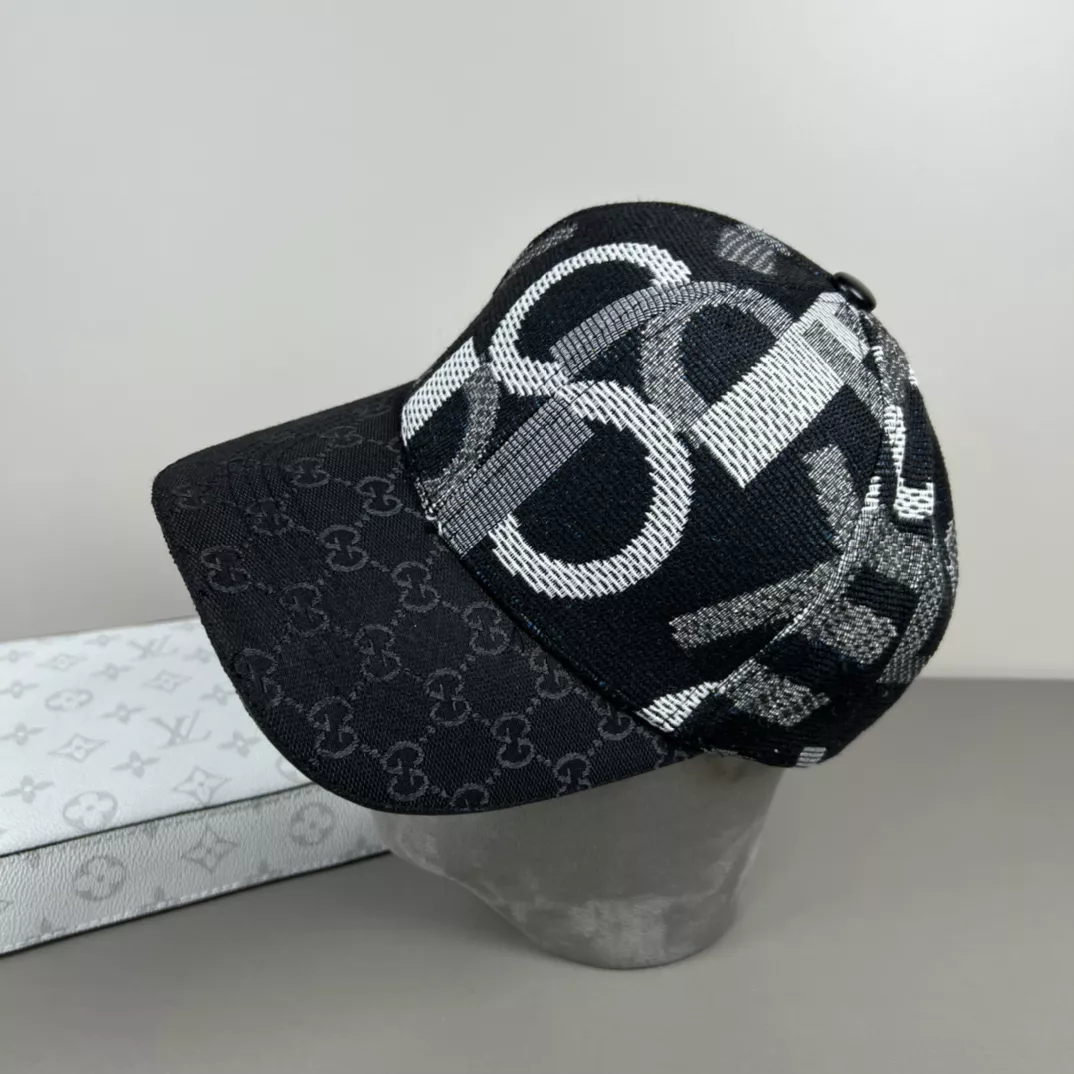 Gucci Caps Comfortable 7362
