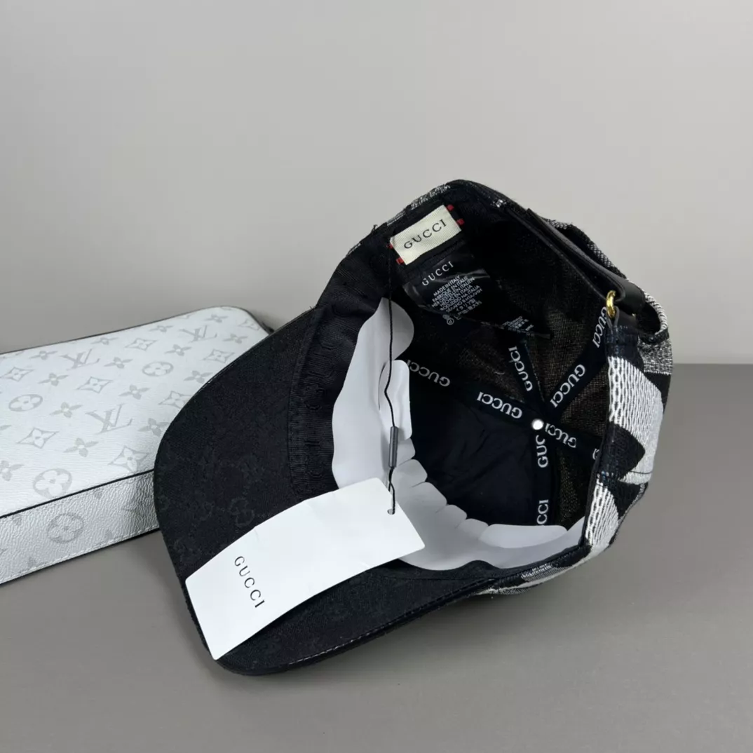Gucci Caps Comfortable 7362