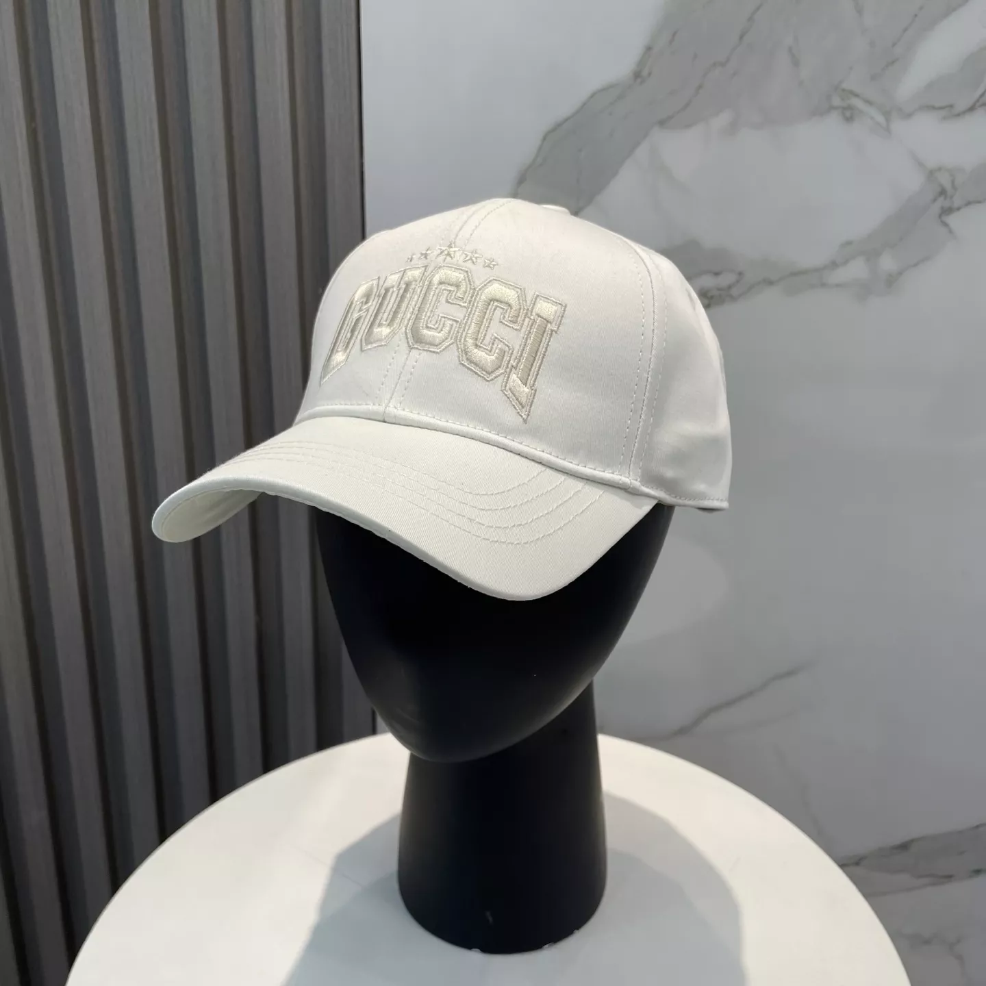 Gucci Caps EasyMatch 6372